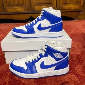Wmns Air Jordan 1 Mid 'Kentucky Blue'